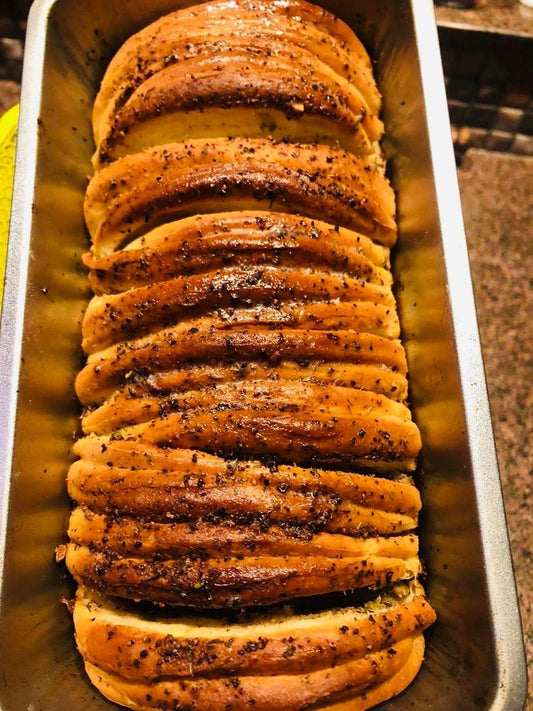 Cheesy Garlic Pull-Apart Bread